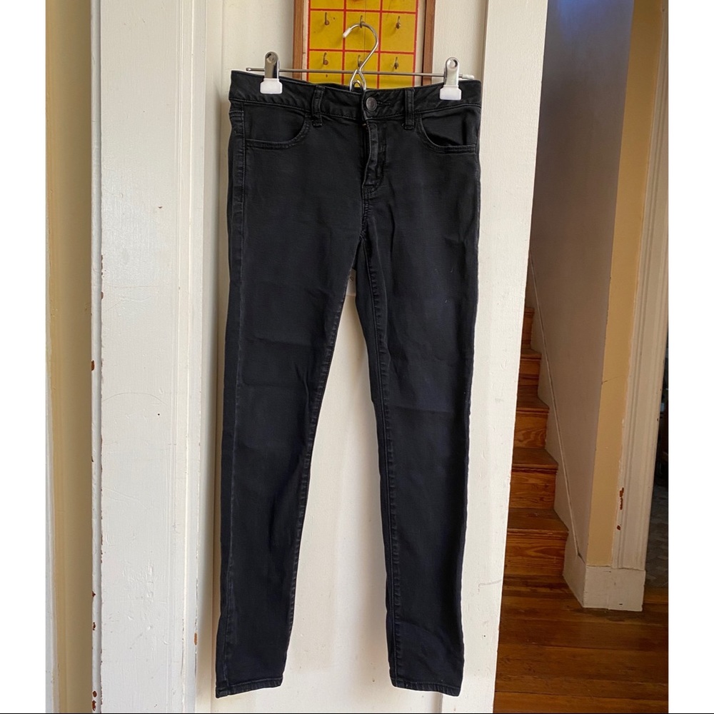 American Eagle super stretch black skinny jeans